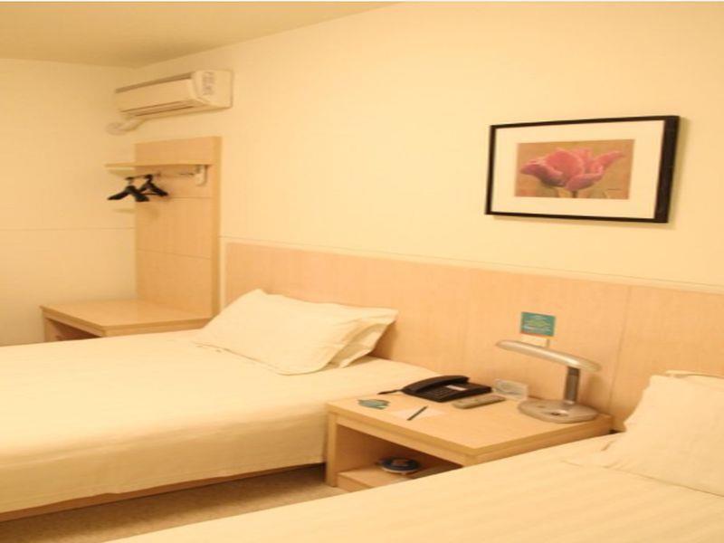 Jingjiang Inn Nanjing Qingliangmen Exterior photo