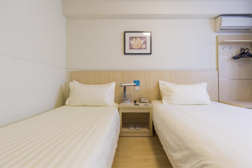 Jingjiang Inn Nanjing Qingliangmen Exterior photo